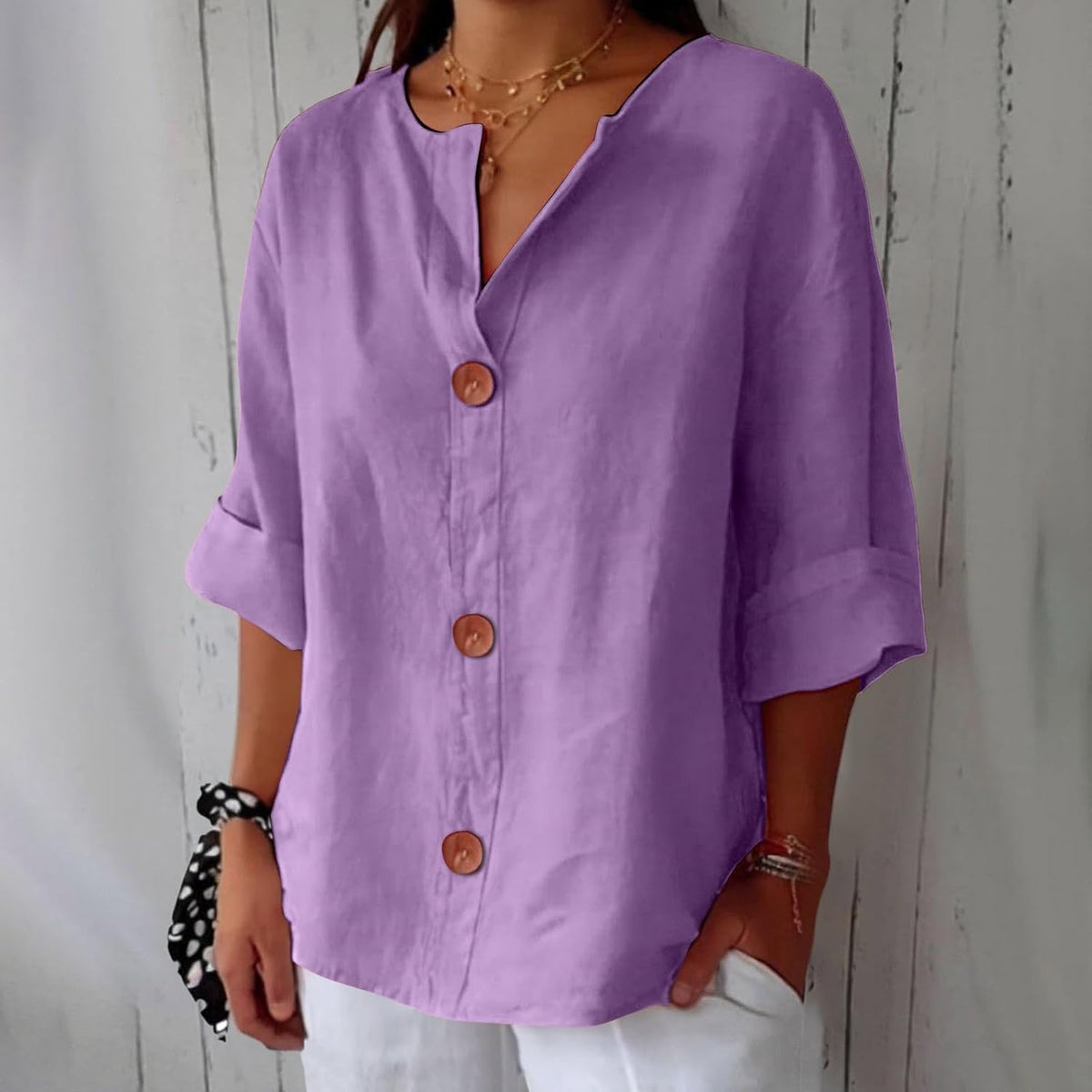 Maira – Cotton-Linen V-Neck Shirt with Wooden Buttons