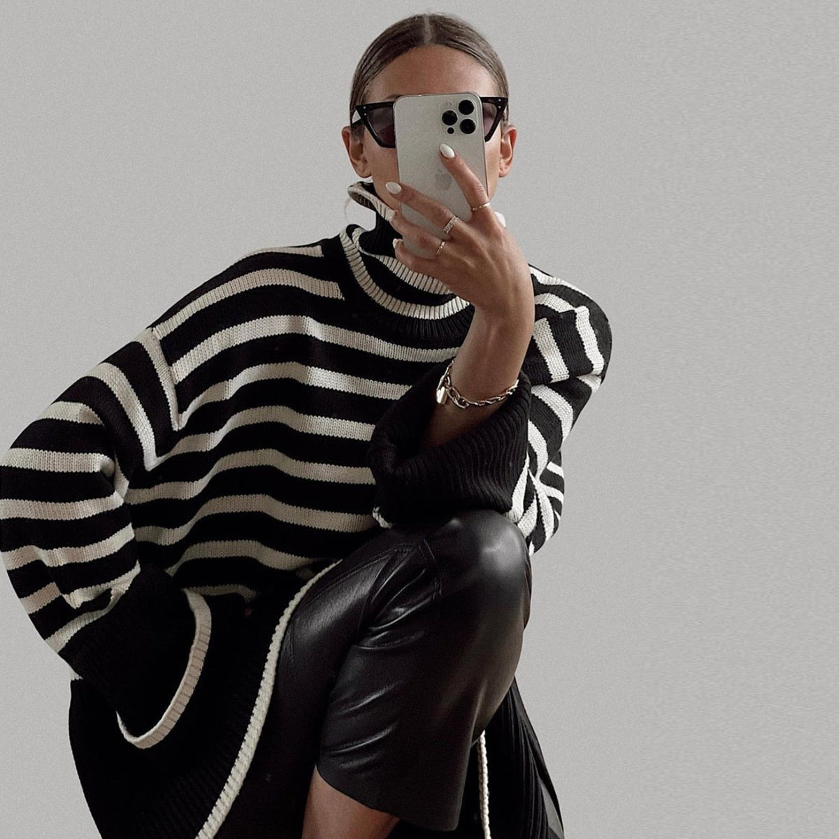 Sanielle – Effortless Striped Sweater